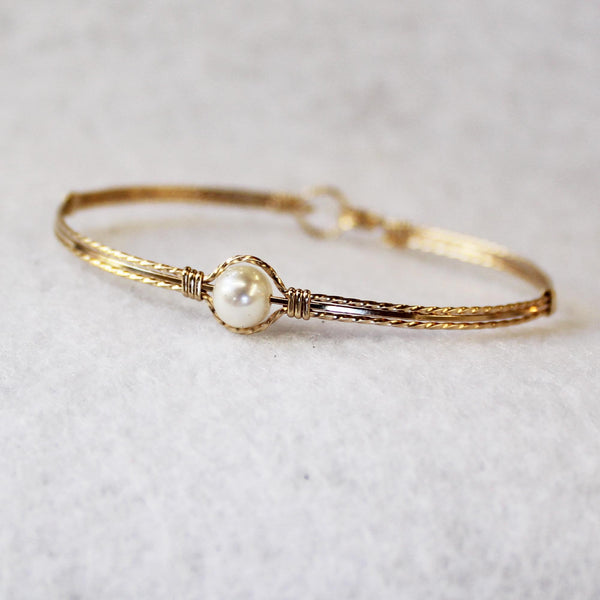 Saturn's Splendour 14KT Pearl Bangle